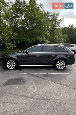 Универсал Audi A4 Allroad 2010 в 