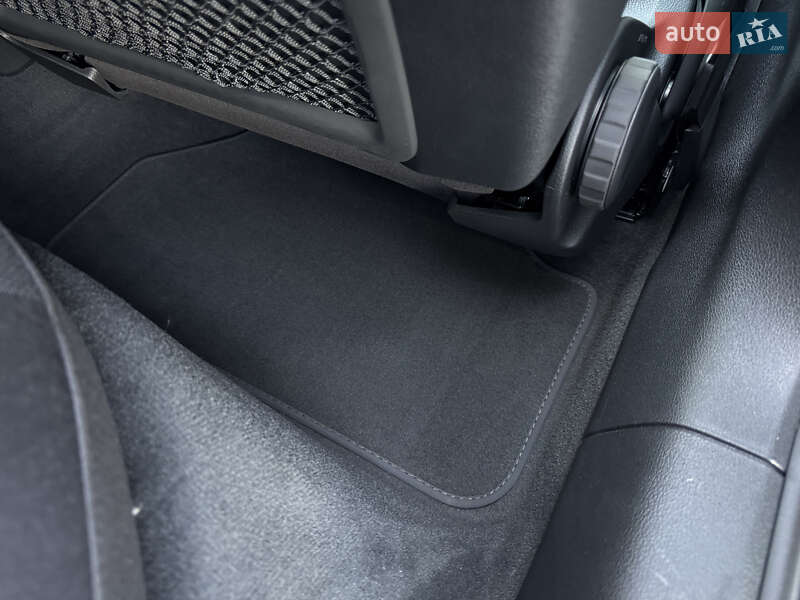 Универсал Audi A4 Allroad 2019 в Полтаве