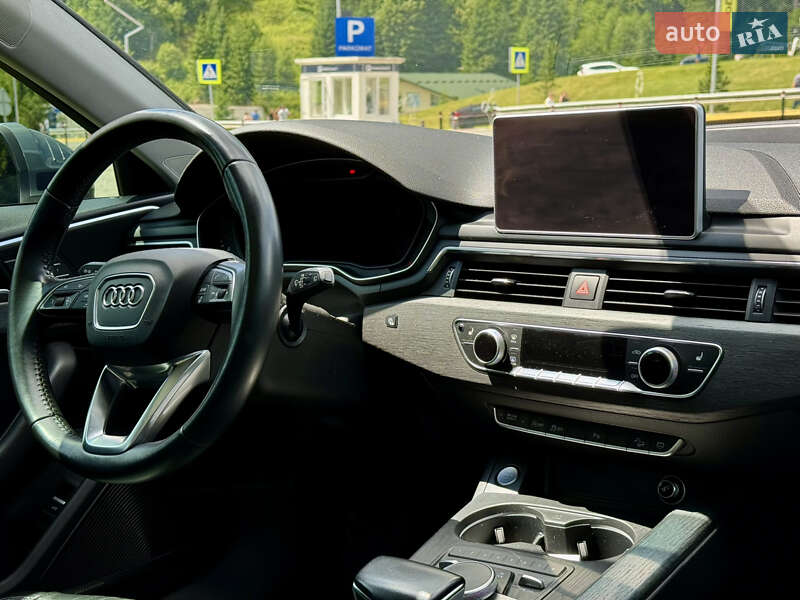 Универсал Audi A4 Allroad 2017 в Киеве