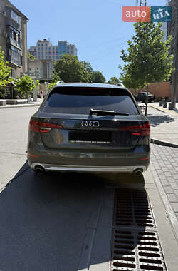 Универсал Audi A4 Allroad 2017 в 