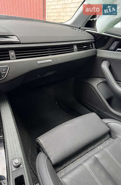 Универсал Audi A4 Allroad 2021 в 