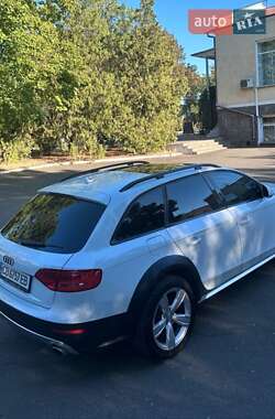 Универсал Audi A4 Allroad 2012 в 