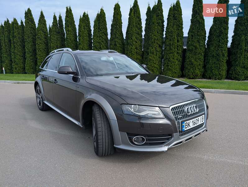 Універсал Audi A4 Allroad 2010 в Києві