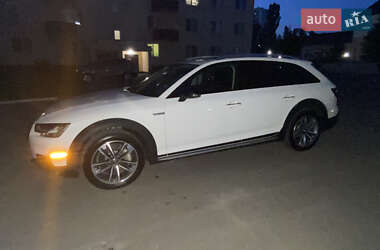 Универсал Audi A4 Allroad 2017 в 