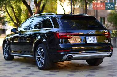 Универсал Audi A4 Allroad 2017 в 