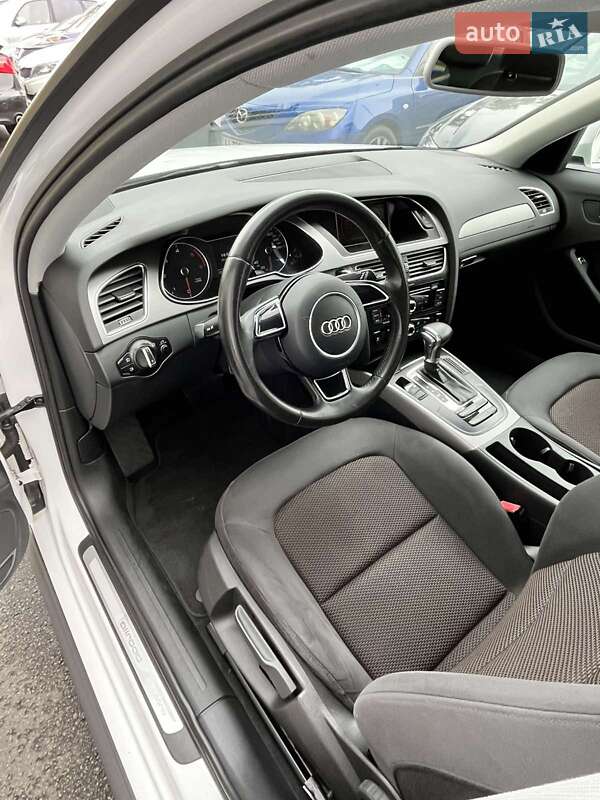 Універсал Audi A4 Allroad 2013 в Києві