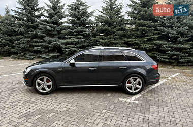 Универсал Audi A4 Allroad 2017 в 