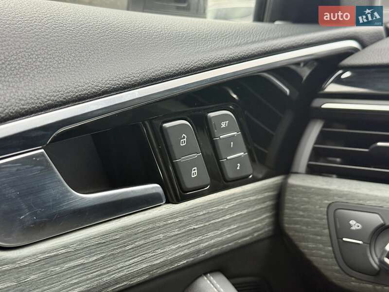 Универсал Audi A4 Allroad 2021 в Харькове