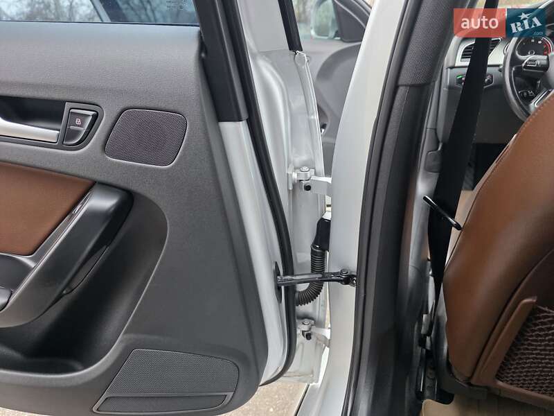 Универсал Audi A4 Allroad 2012 в Хмельницком