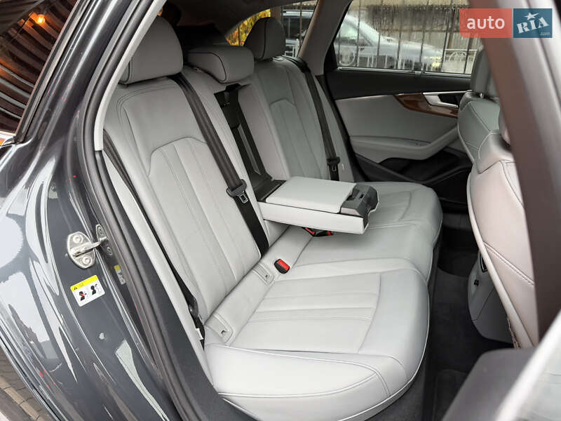 Універсал Audi A4 Allroad 2023 в Києві