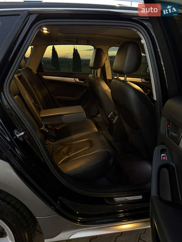 Універсал Audi A4 Allroad 2013 в Чернівцях