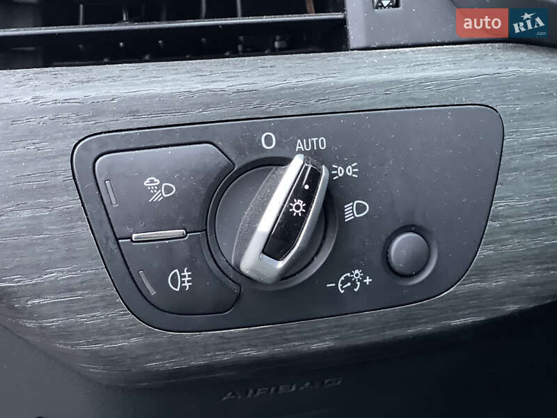 Універсал Audi A4 Allroad 2017 в Нововолинську