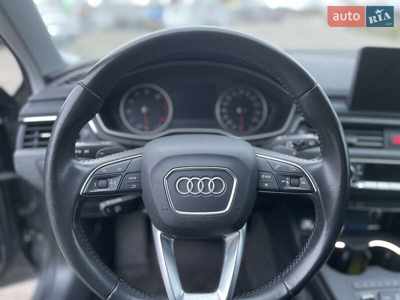 Універсал Audi A4 Allroad 2017 в Нововолинську