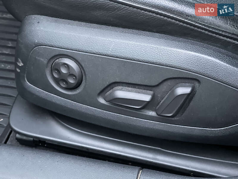 Універсал Audi A4 Allroad 2017 в Нововолинську