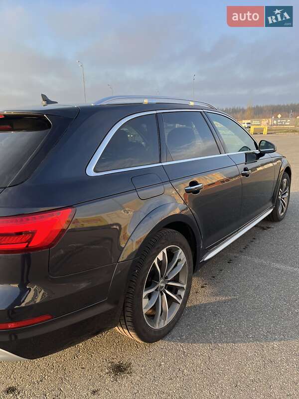Универсал Audi A4 Allroad 2017 в Киеве