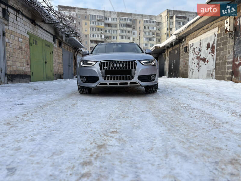 Audi A4 Allroad 2015