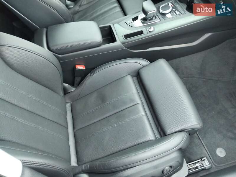 Универсал Audi A4 Allroad 2017 в Ровно