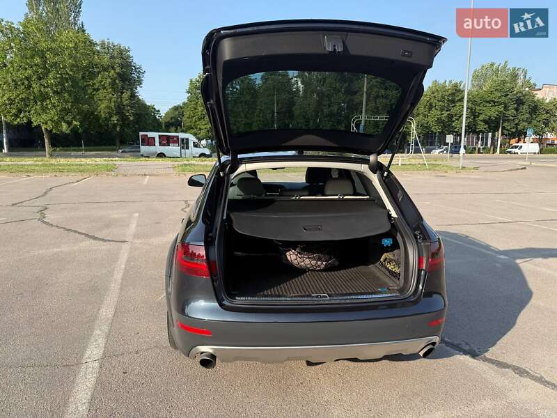 Универсал Audi A4 Allroad 2014 в Запорожье
