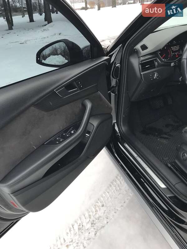 Универсал Audi A4 Allroad 2018 в Житомире