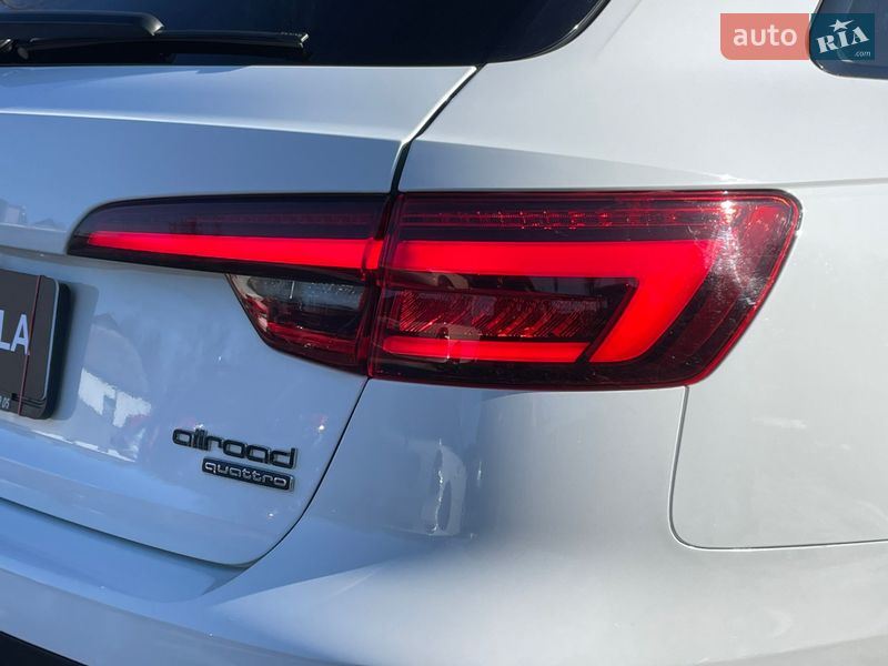 Универсал Audi A4 Allroad 2017 в Киеве
