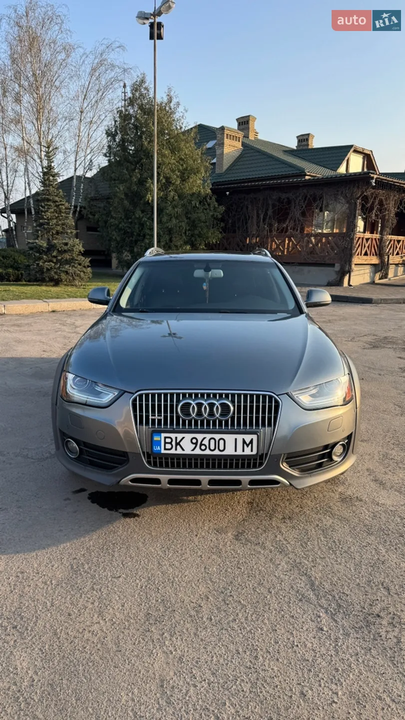 Audi A4 Allroad 2012