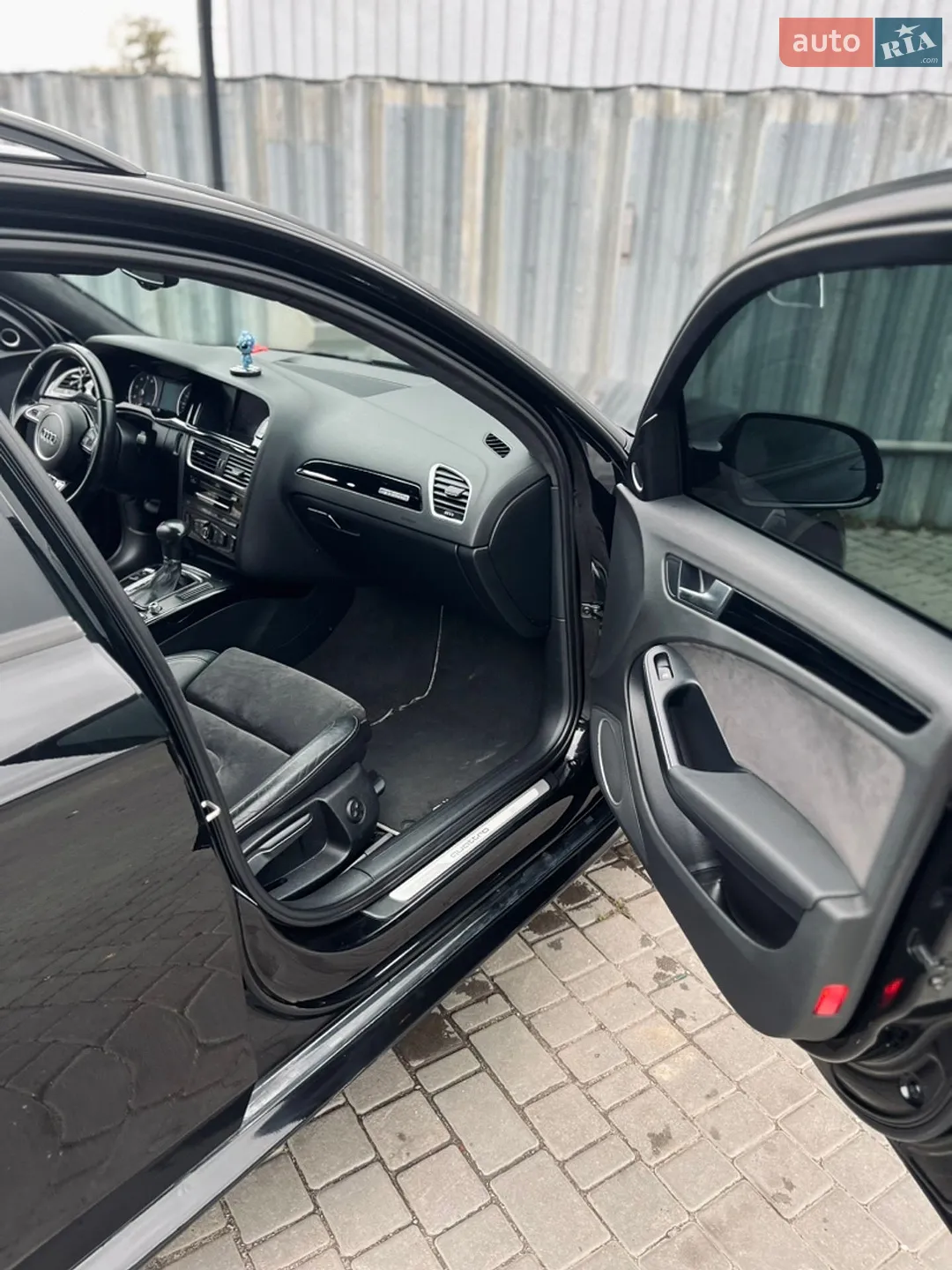 Audi A4 Allroad 2010 VIN WAUZZZ8K3BA007106 фото оголошення 11 з 23