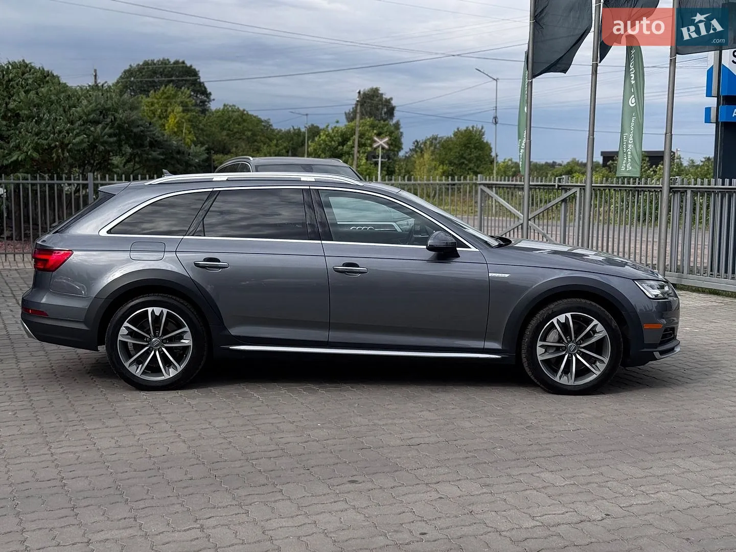2017 Audi A4 allroad - мініатюра 2