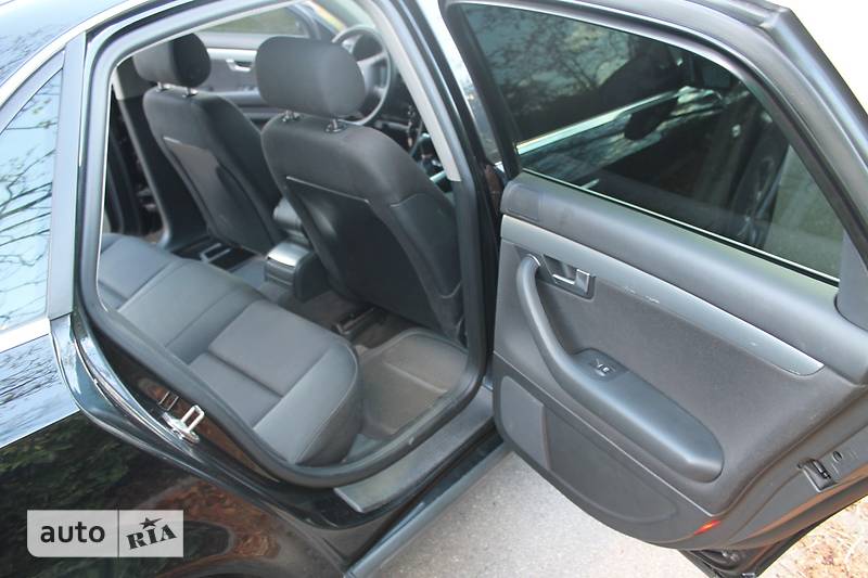 Седан Audi A4 2003 в Запорожье