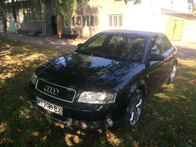 Седан Audi A4 2003 в Снятине