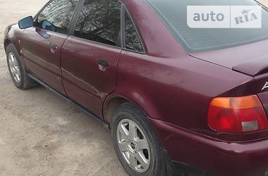  Audi A4 1995 в Липовце