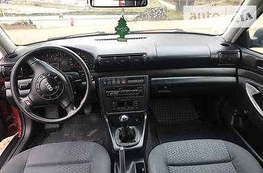 Седан Audi A4 1995 в Дубно