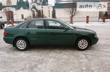 Седан Audi A4 1999 в Киеве