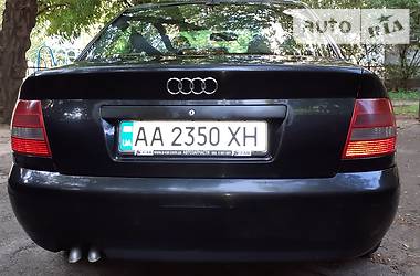 Седан Audi A4 1999 в Киеве