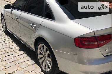 Седан Audi A4 2014 в 