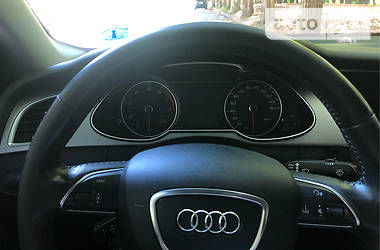Седан Audi A4 2014 в 