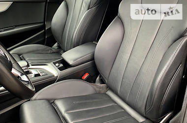 Седан Audi A4 2015 в 