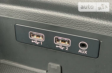 Седан Audi A4 2015 в 