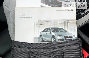 Седан Audi A4 2010 в Черновцах