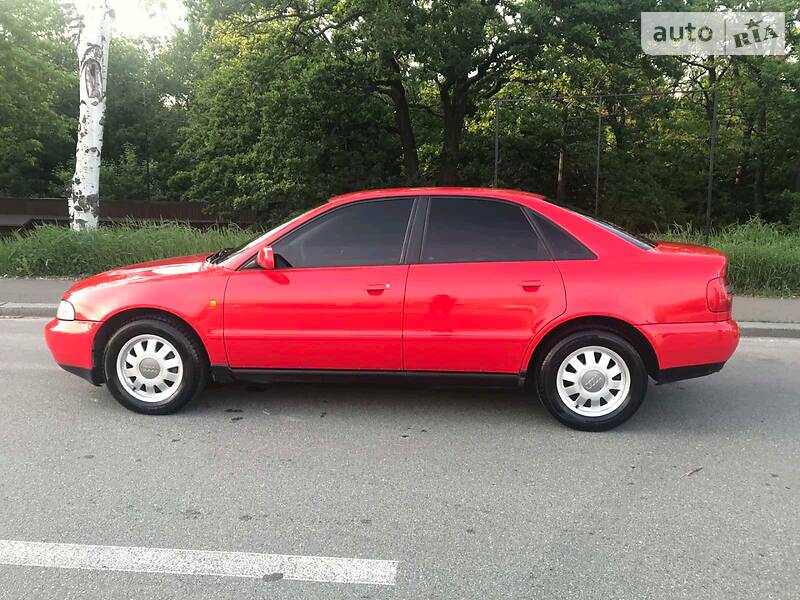 Седан Audi A4 1998 в Києві фото 2 Седан Audi A4 1998 в Києві