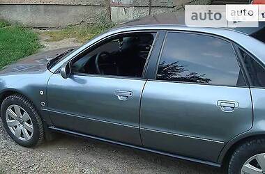 Седан Audi A4 1996 в Овруче