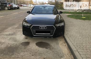 Седан Audi A4 2016 в Львові