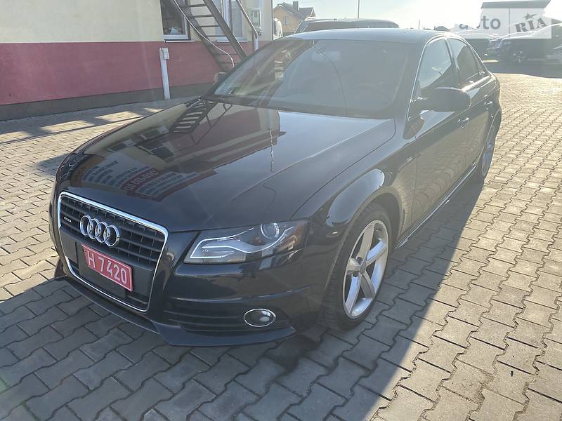 Седан Audi A4 2011 в Луцке