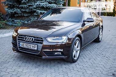 Седан Audi A4 2013 в Днепре