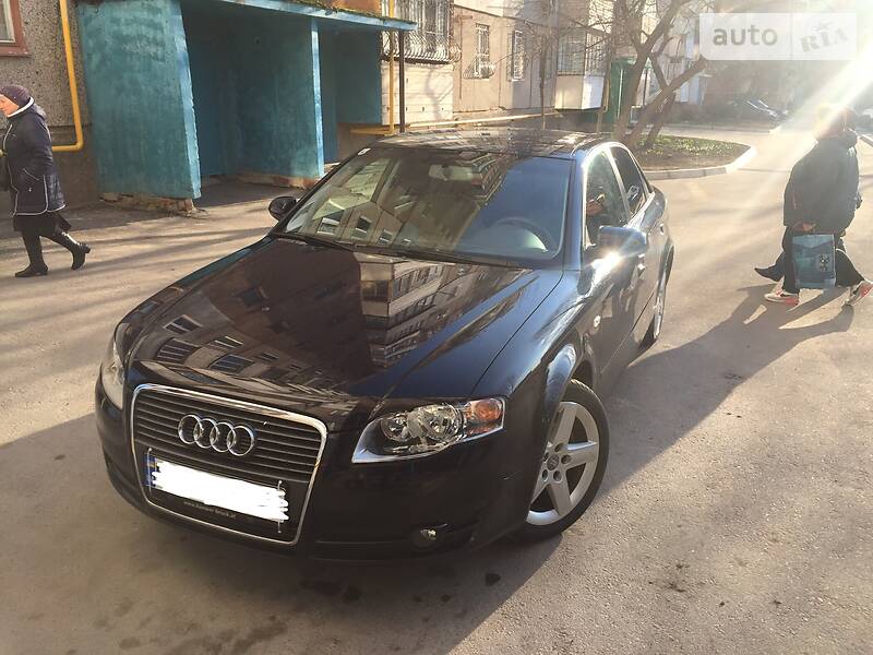 Седан Audi A4 2005 в 