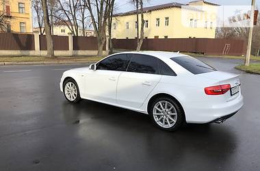 Седан Audi A4 2014 в Киеве