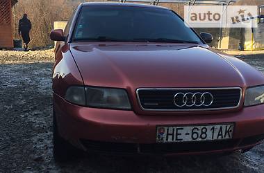 Седан Audi A4 1996 в 