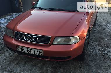 Седан Audi A4 1996 в 