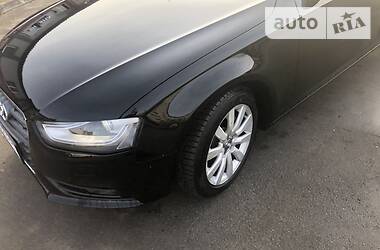 Седан Audi A4 2013 в Тернополе