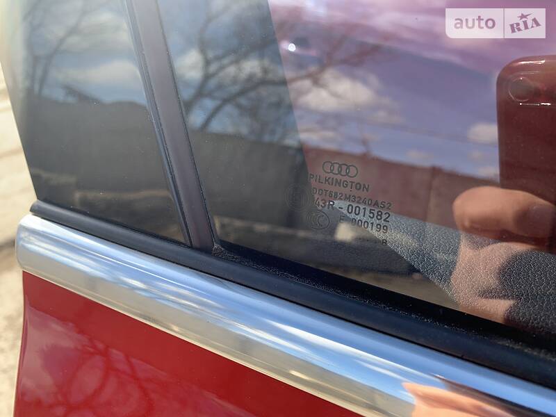 Седан Audi A4 2008 в Одесі