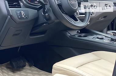 Седан Audi A4 2017 в 